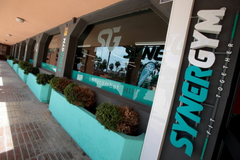 SYNERGYM FIRMA SU PRIMER GIMNASIO EN CÁDIZ CAPITAL