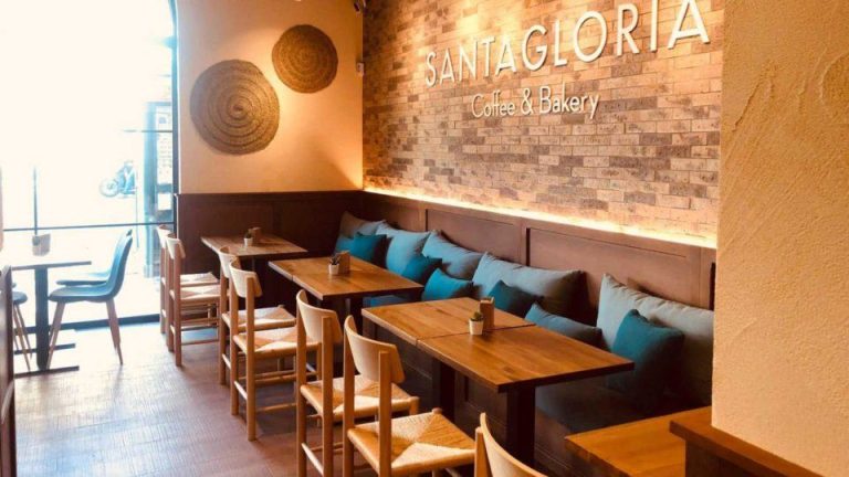 DE NUEVO SANTAGLORIA COFFEE & BAKERY ABRE SUS PUERTA EN PUERTA LA CARNE
