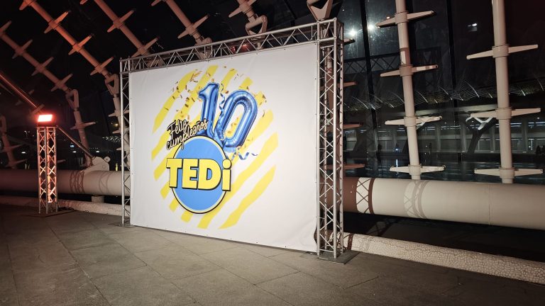 Grupo Cuman asiste al 10º aniversario de TEDi en España.